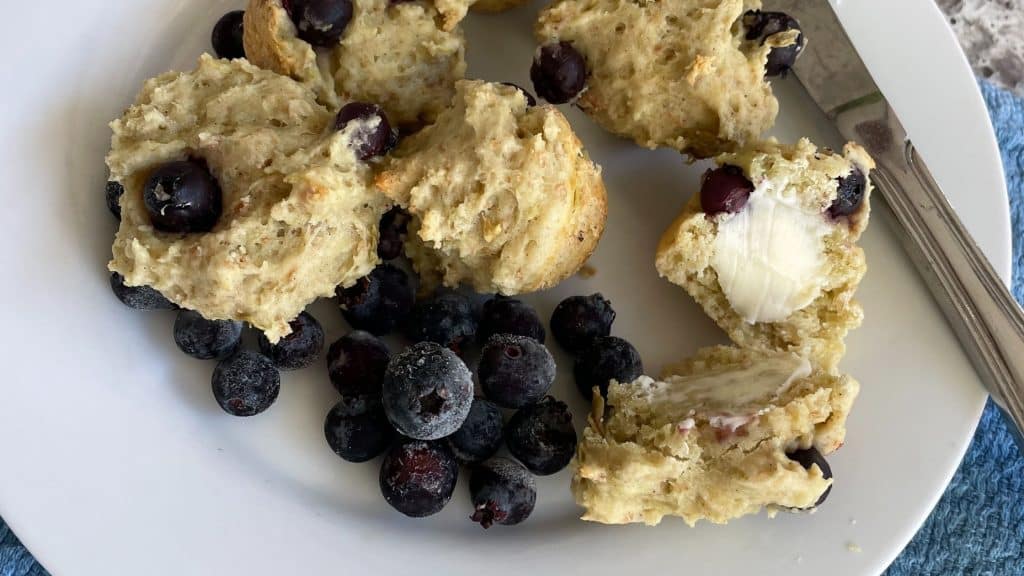 Avocado Blueberry mini muffins for baby